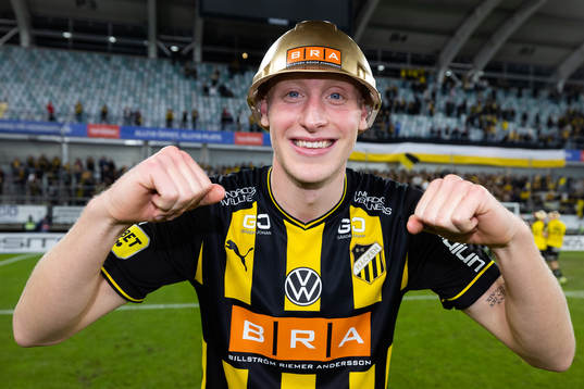 Häckens Valgeir Fridriksson jublar