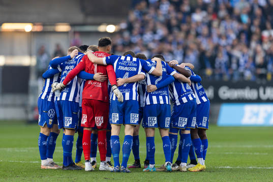 IFK Göteborg samlade innan fotbollsmatchen i Allsvenskan