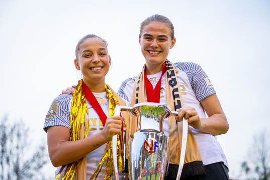 Rikke Bogetveit Nygard and Marthine Østenstad of Brann