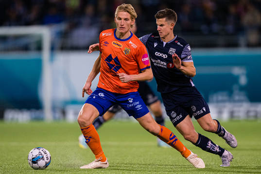 Erlend Segberg of Aalesund and Sander Erik Kartum of