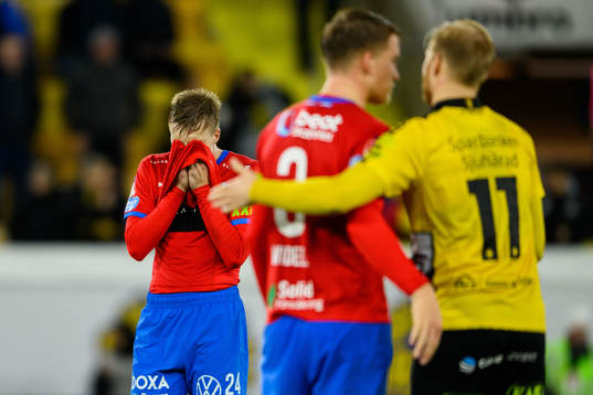 Helsingborgs Emil Hellman deppar
