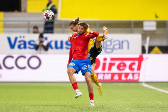 Elfsborgs Niklas Hult och Helsingborgs Wilhelm Loeper