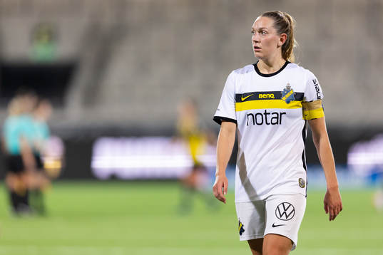 AIKs Jennie Nordin deppar