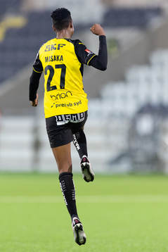 Häckens Aisha Ahmed Abdulle jublar