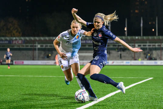 Djurgårdens Sara Olai och FC Rosengårds Olivia Schough