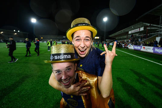 FC Rosengårds Gina Chmielinski och Athinna Persson