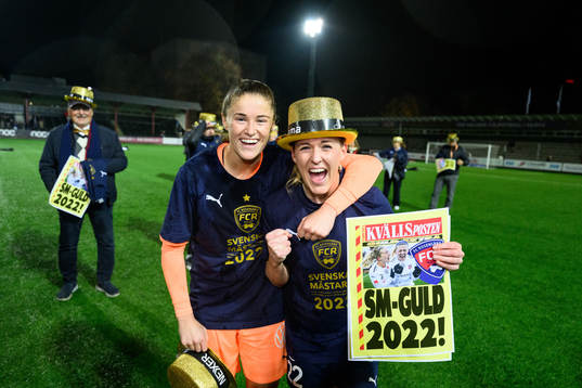 FC Rosengårds målvakt Teagan Micah och Olivia Schough