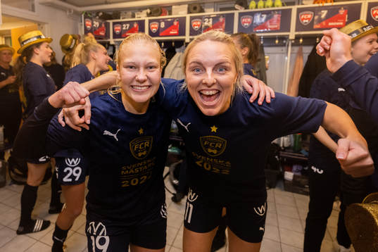FC Rosengårds Sofie Bruun Bredgaard och Mimmi Larsson