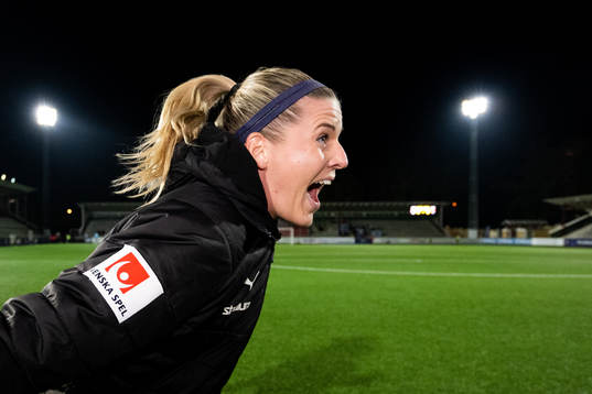 FC Rosengårds Olivia Schough jublar