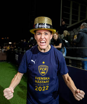 FC Rosengårds Olivia Schough jublar