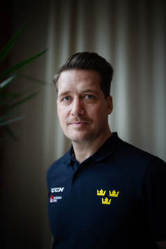 Svenska ishockeylandslagets nye förbundskapten Sam Hallam