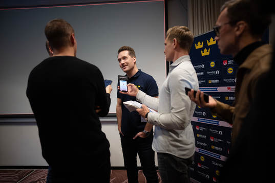 Sveriges förbundskapten Sam Hallam