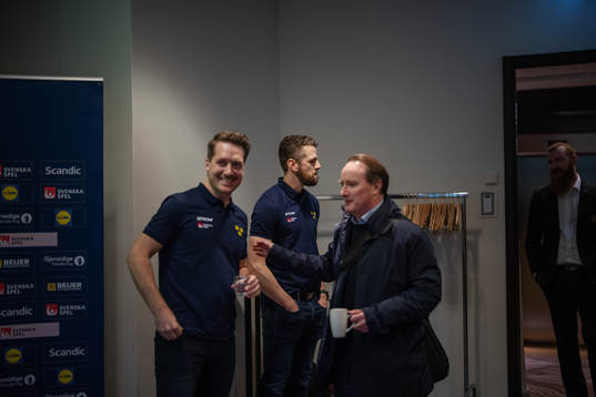 Sveriges förbundskaptener Sam Hallam och Ulf Lundberg
