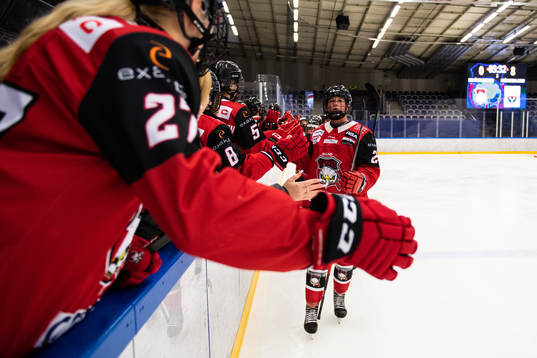 Malmö Redhawks Silke Glud jublar