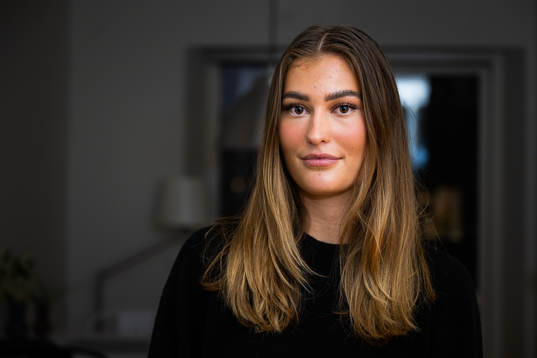 Bläddra bland fler bilder av Hemma hos Joel Ratkovic Berndtsson och Stella Huselius