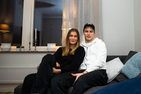 Sävehofs Stella Huselius och Frölundas Joel Ratkovic