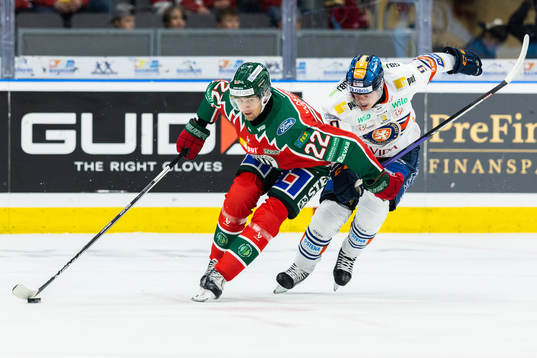 Frölundas Linus Nässen och Växjös Victor Stjernborg