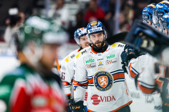 Växjös Tobias Rieder jublar