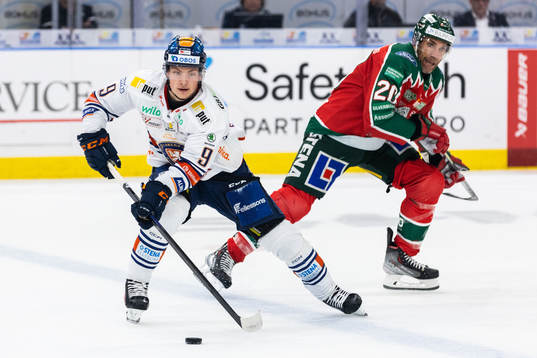 Växjös Victor Stjernborg och Frölundas Joel Lundqvist