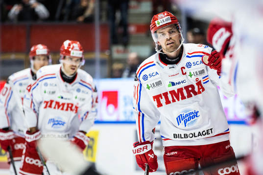 Timrås Anton Lander jublar