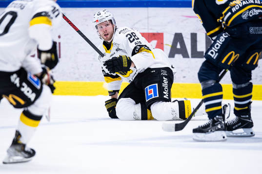 Västerås Lukas Zetterberg reagerar
