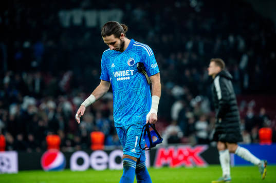 Goalkeeper Kamil Grabara  of FC Copenhagen looks dejected
