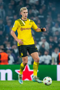 Nico Schlotterbeck of Dortmund
