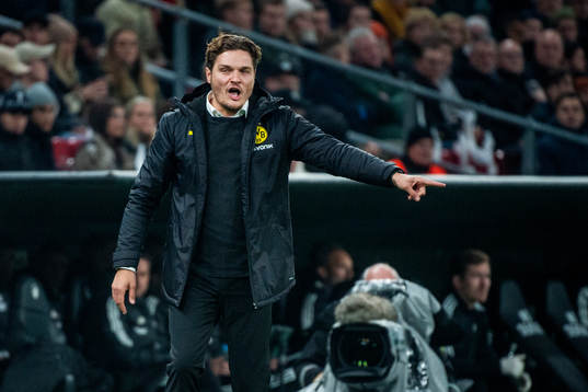 Head coach Edin Terzic of Dortmund