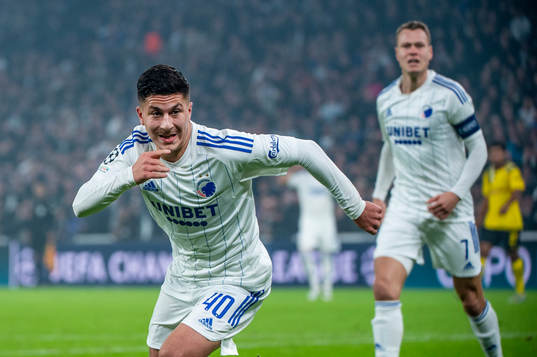 Roony Bardghji and Viktor Claesson of FC Copenhagen