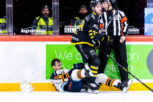 Djurgårdens Marcus Kruger och AIKs Thimo Nickl