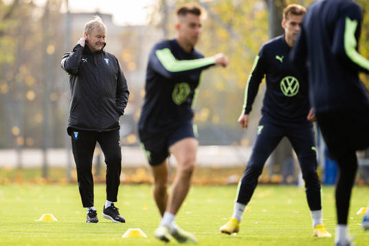 Head coach Åge Hareide