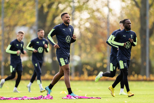 Isaac Kiese Thelin and Mohammed Buya Turay