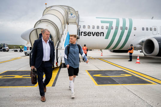 Head coach Åge Hareide and Anders Christiansen