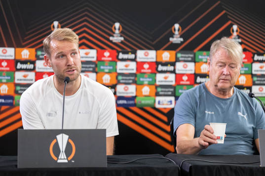 Ola Toivonen and head coach Åge Hareide