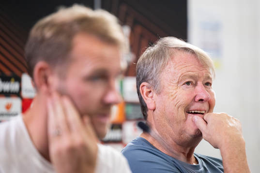 Ola Toivonen and head coach Åge Hareide