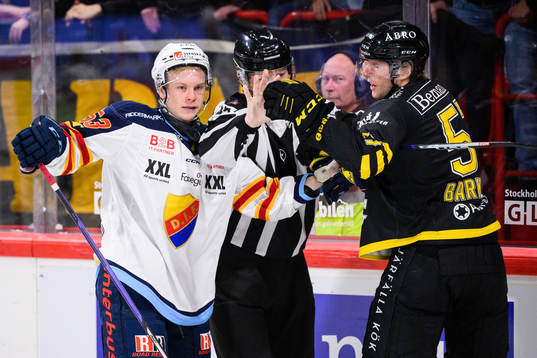 Djurgårdens David Blomgren och AIKs Alfred Barklund