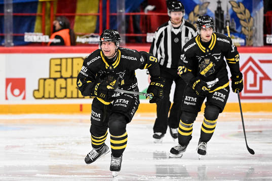 AIKs Richard Gynge jublar