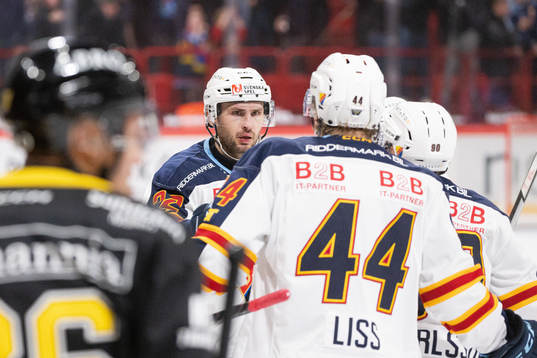 Djurgårdens Marcus Kruger jublar