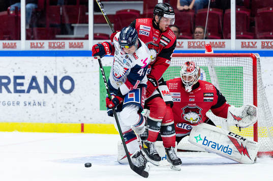 Linköpings Broc Little och Malmö Redhawks Thomas