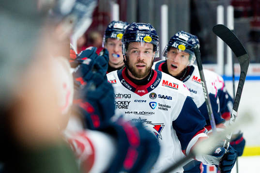 Linköpings Oscar Fantenberg jublar