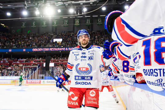 Oskarshamns Jiri Smejkal jublar