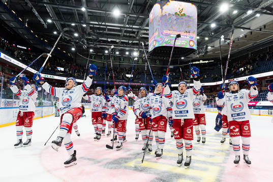 Oskarshamns spelare jublar