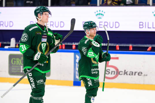 Färjestads Carl Jakobsson och Marcus Nilsson deppar