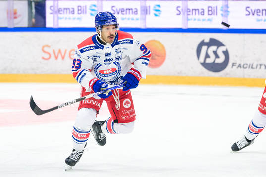 Oskarshamns Cameron Brace