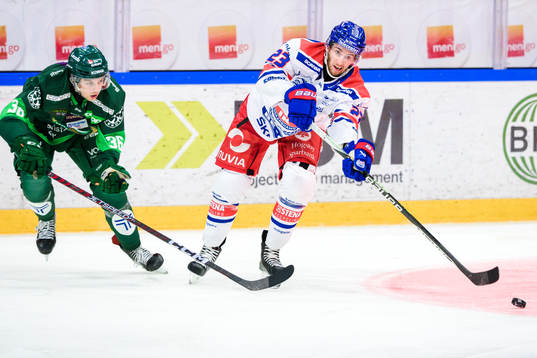 Färjestads Jonathan Andersen och Oskarshamns Blaine Byron