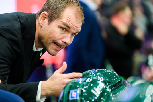 Färjestads huvudtränare Tomas Mitell