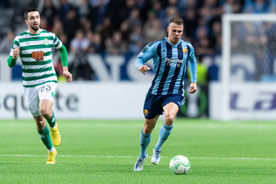 Neil Farrugia of Shamrock Rovers and Elias Andersson of