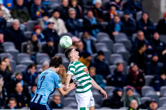 Hjalmar Ekdal of Djurgården and Simon Power of Shamrock