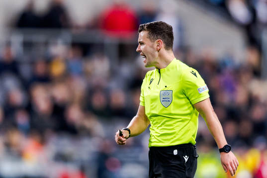 Referee Nicholas Walsh
