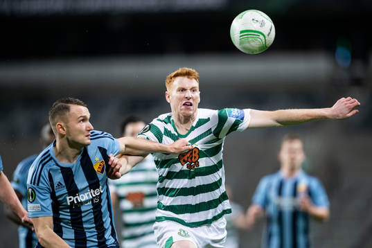 Piotr Johansson of Djurgården and Rory Gaffney of Shamrock
